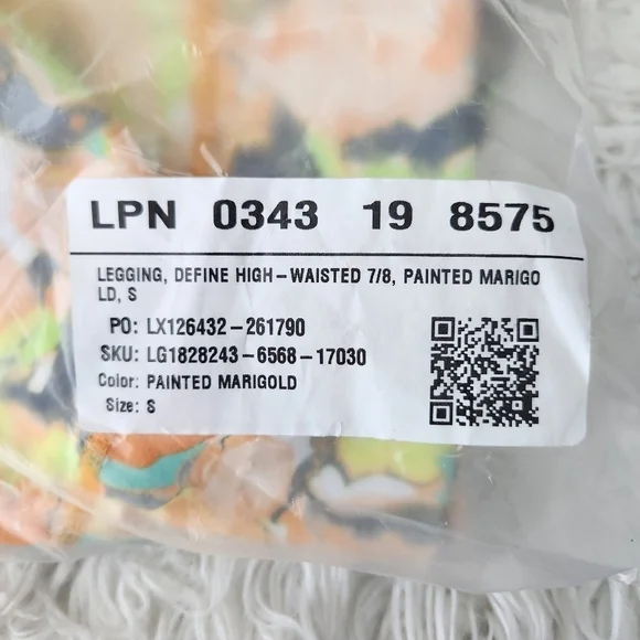 Fabletics Define PowerHold® High-Waisted 7/8 Legging. Color: PAINTED MARIGOLD. S - Picture 12 of 12